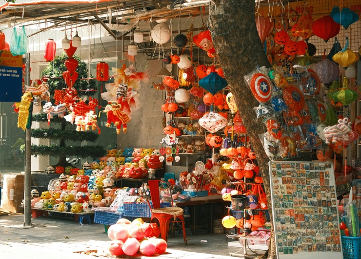 7 Curated experiences for your honeymoon in Hanoi